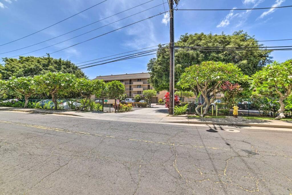 Maui Oceanfront Haven: Beachside Retreat with Turtle & Whale Watching Wailuku Exterior photo