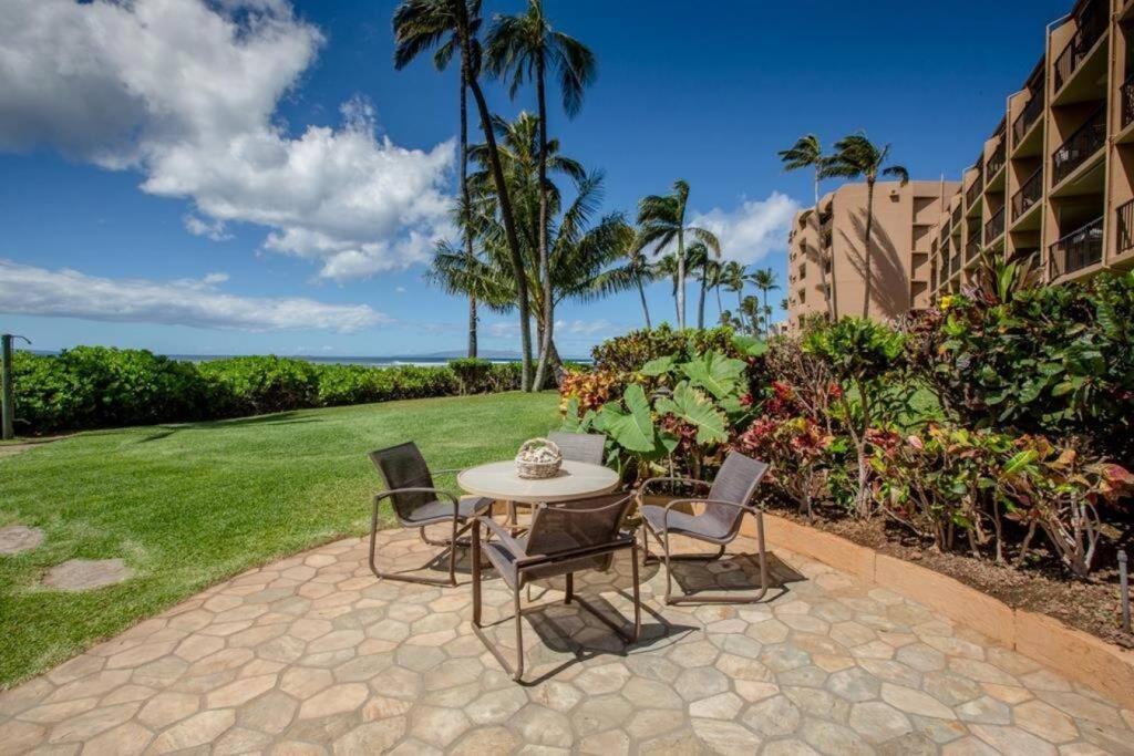 Maui Oceanfront Haven: Beachside Retreat with Turtle & Whale Watching Wailuku Exterior photo