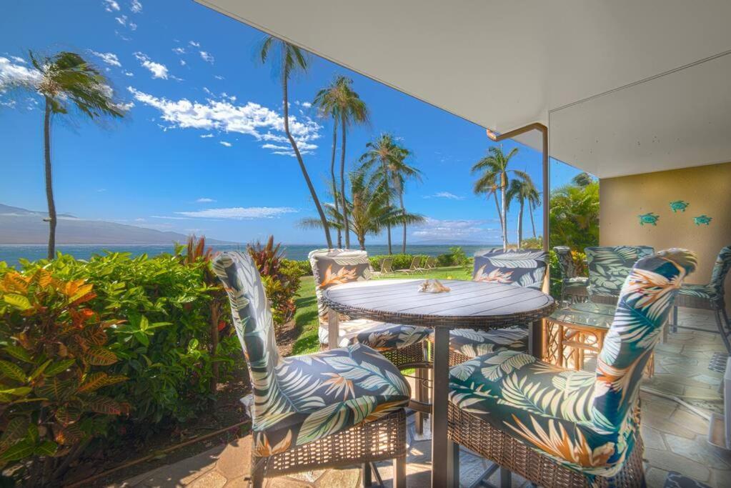 Maui Oceanfront Haven: Beachside Retreat with Turtle & Whale Watching Wailuku Exterior photo