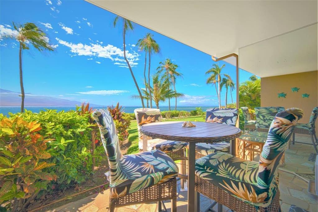 Maui Oceanfront Haven: Beachside Retreat with Turtle & Whale Watching Wailuku Exterior photo