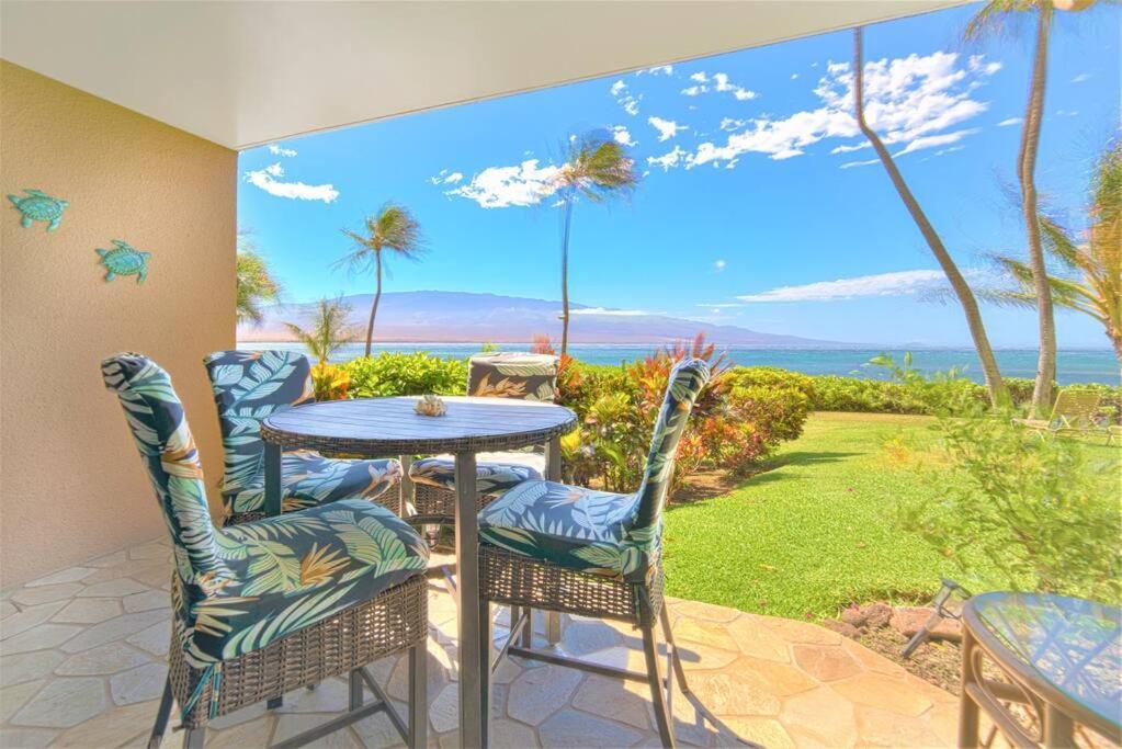 Maui Oceanfront Haven: Beachside Retreat with Turtle & Whale Watching Wailuku Exterior photo