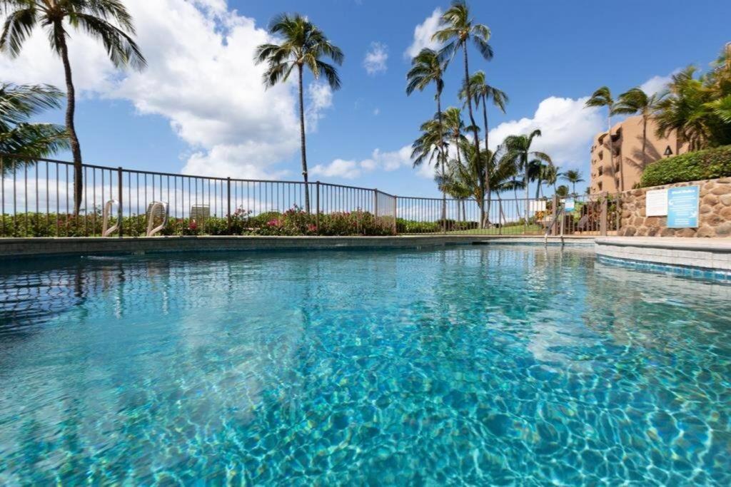 Maui Oceanfront Haven: Beachside Retreat with Turtle & Whale Watching Wailuku Exterior photo
